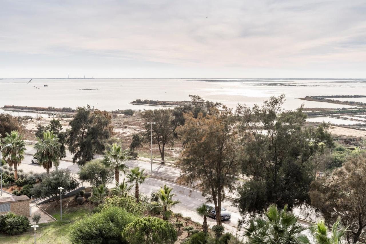Ferienwohnung Oceanfront: Luxury Spectacular Sea Views And Pool Olhão Exterior foto