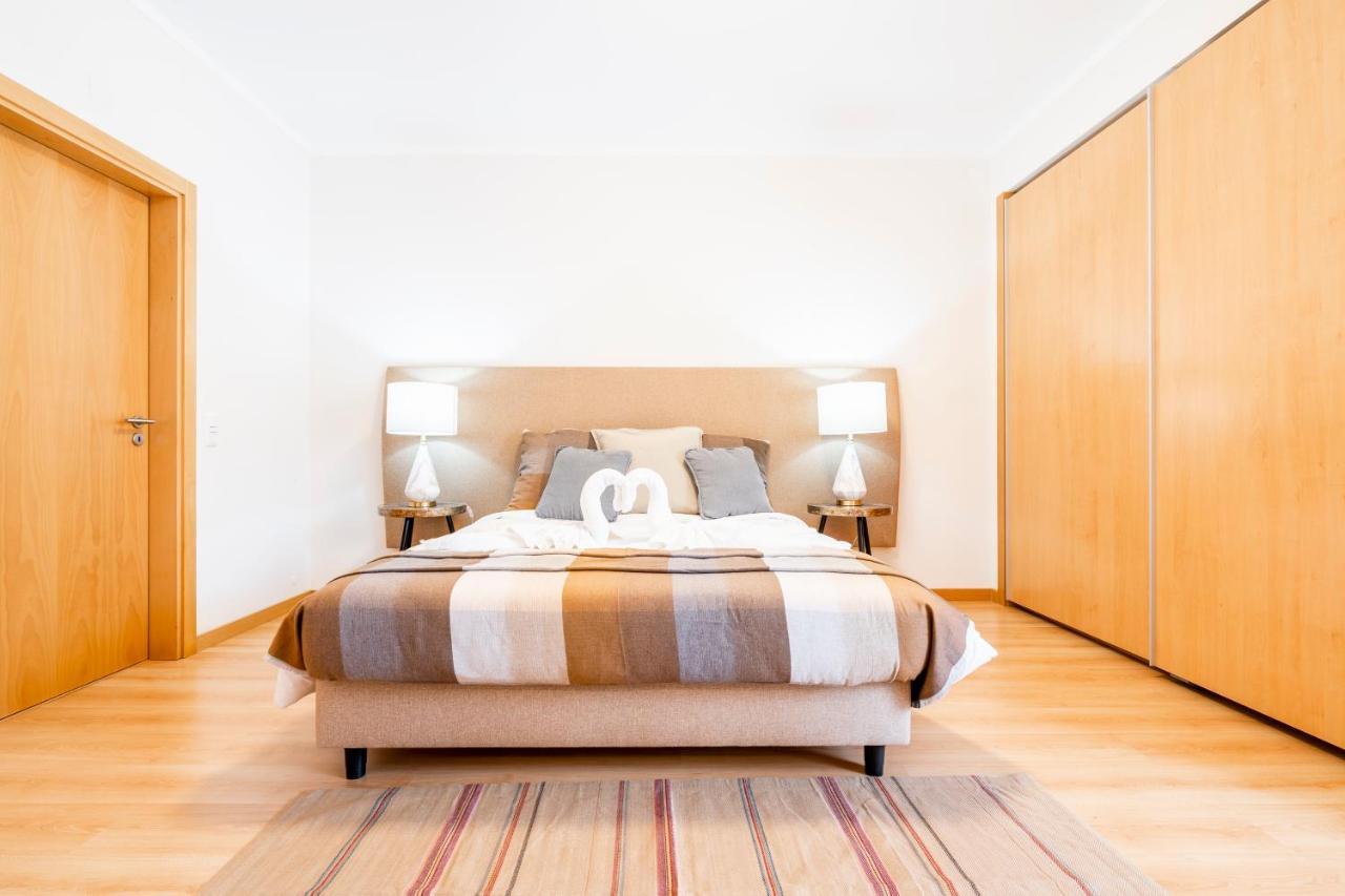 Ferienwohnung Oceanfront: Luxury Spectacular Sea Views And Pool Olhão Exterior foto